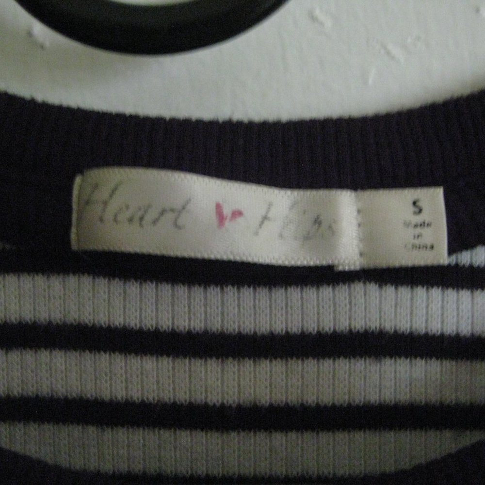 Cropped Tee - Picture 2 of 2